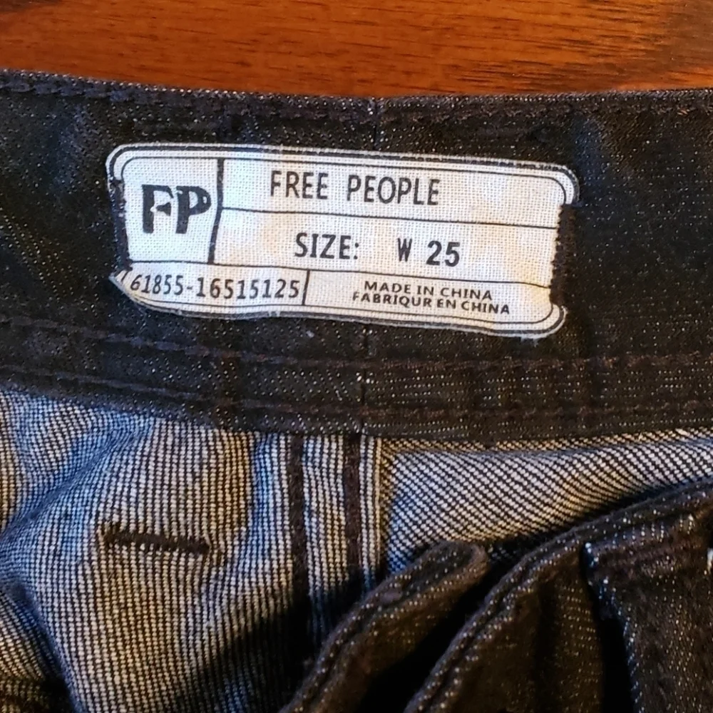 Free People Black Destroyed Hem Skinny Jeans Sz 25